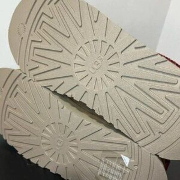 Ugg Tazz platform slippers in Chestnut - Picture 4 of 6